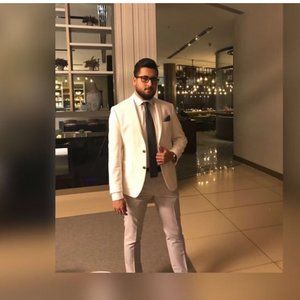 Meet your Posher, Altar